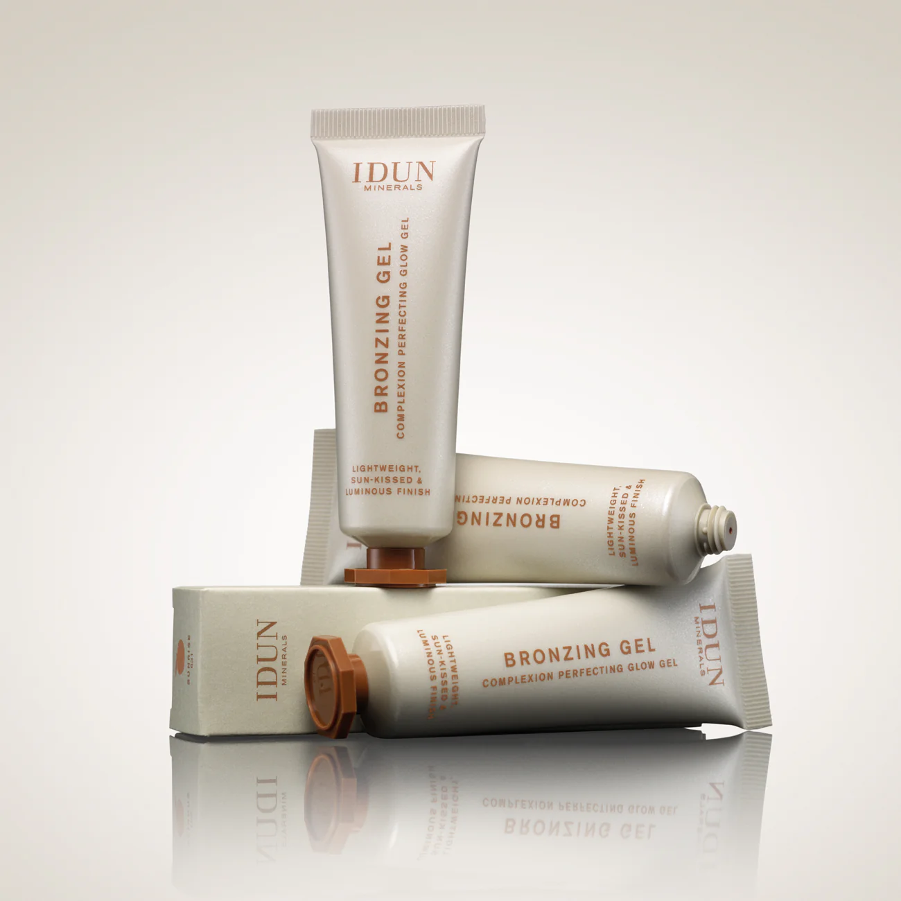 Bronzing Gel - Image 11