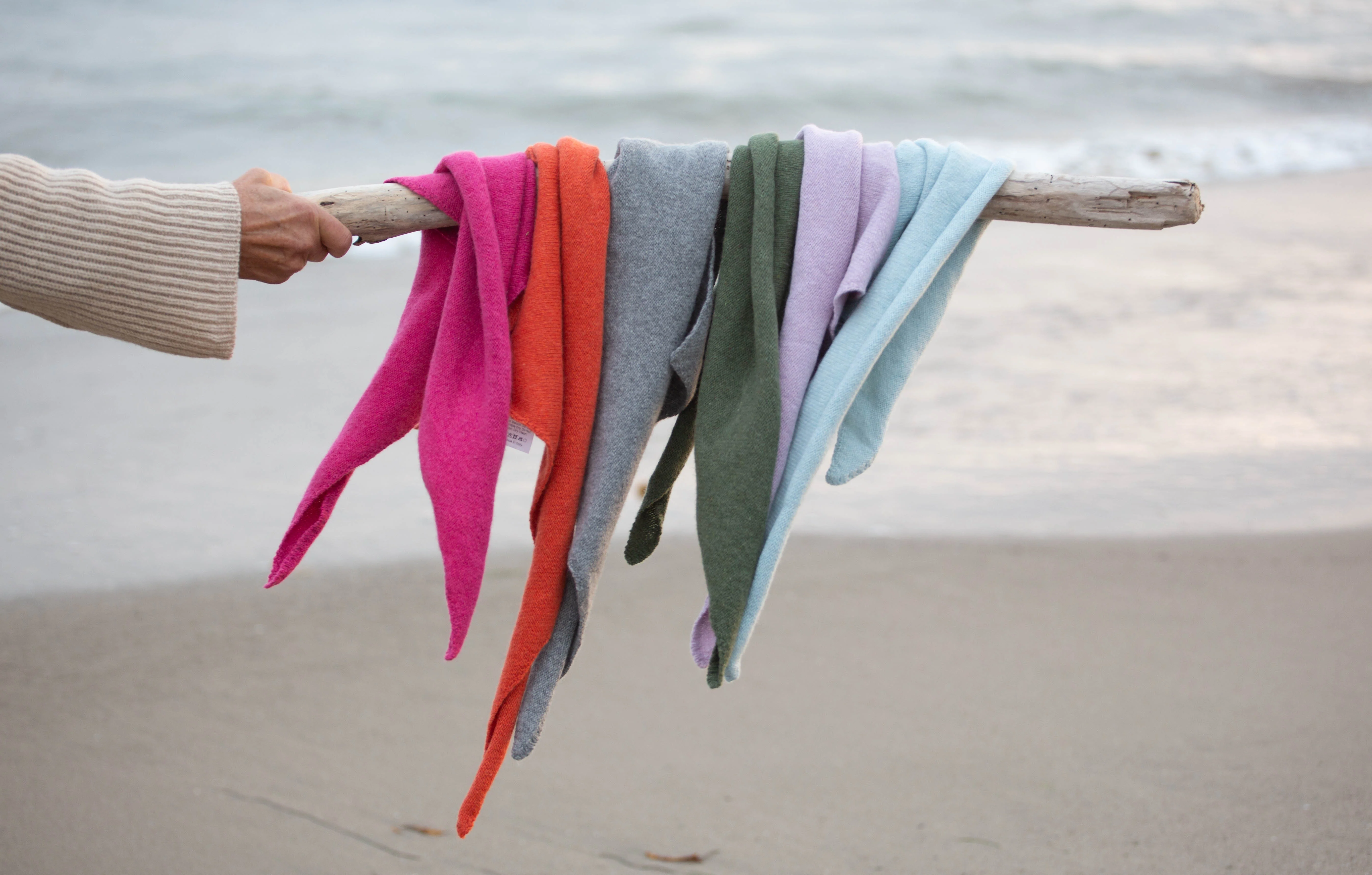 Newport Triangle Recycled Cashmere Scarf - Arancia - Image 5
